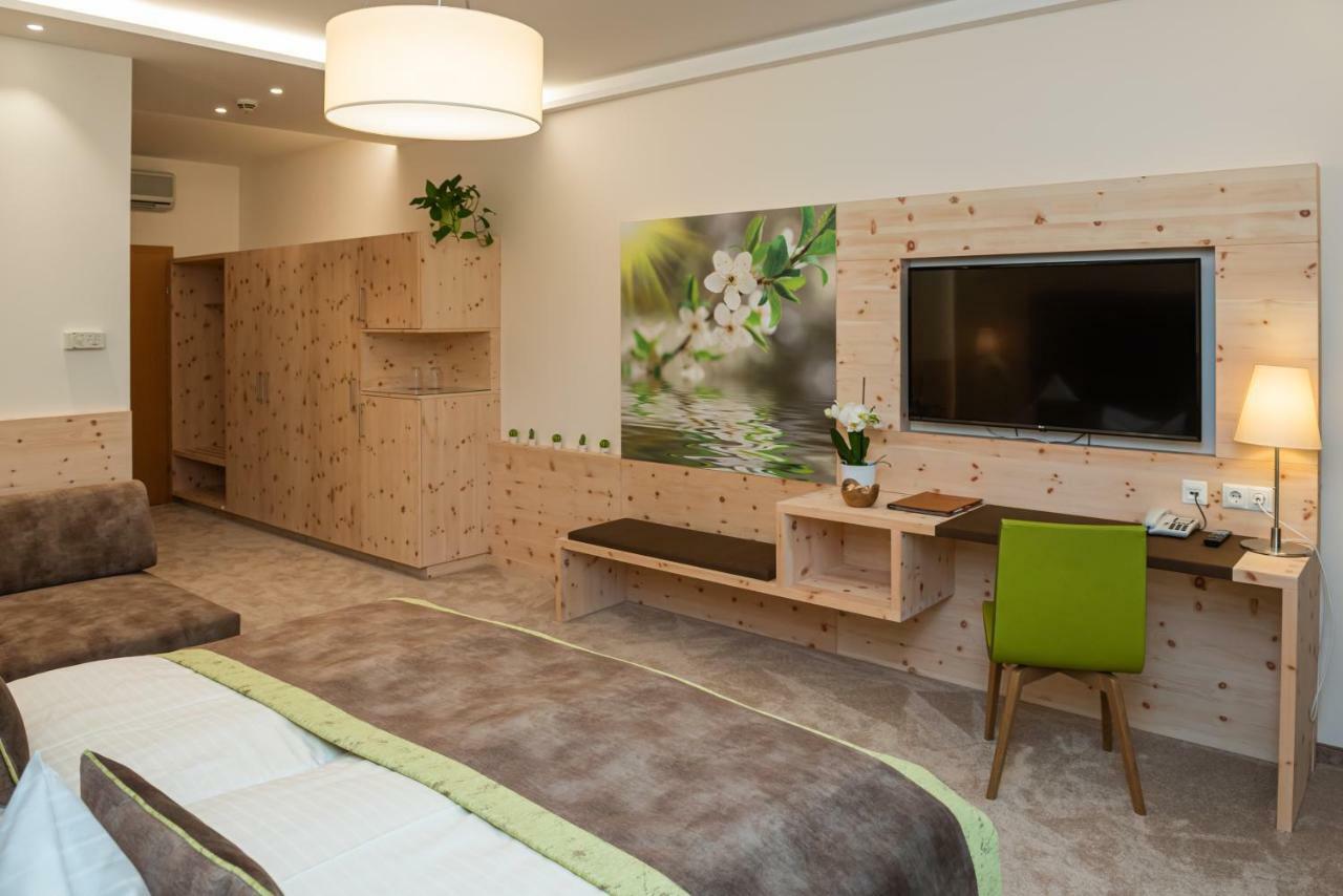 Thermenhotel Puchasplus Stegersbach Ngoại thất bức ảnh
